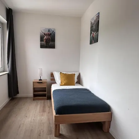 Apartmán Worker - Single Beds - Free Parking - Near Duesseldorf Airport- Fair *
