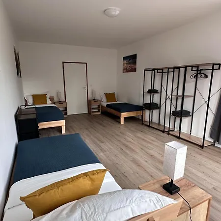 Apartmán Worker - Single Beds - Free Parking - Near Duesseldorf Airport- Fair Duisburg