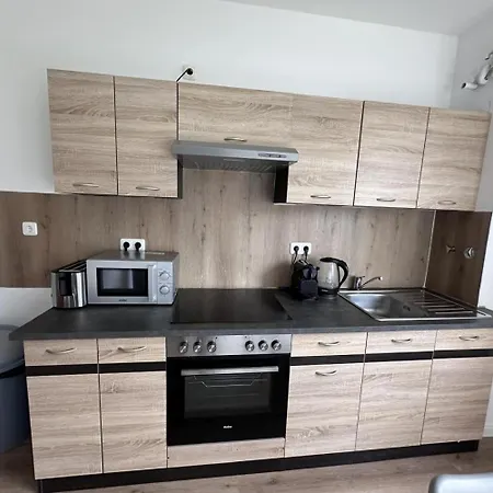 Apartmán Worker - Single Beds - Free Parking - Near Duesseldorf Airport- Fair Duisburg