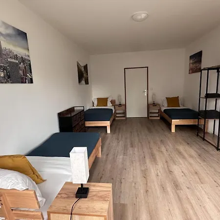 Apartmán Worker - Single Beds - Free Parking - Near Duesseldorf Airport- Fair *