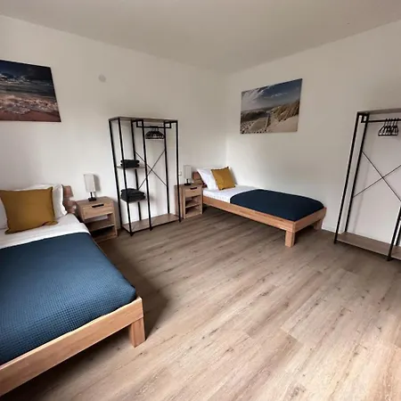 Apartmán Worker - Single Beds - Free Parking - Near Duesseldorf Airport- Fair