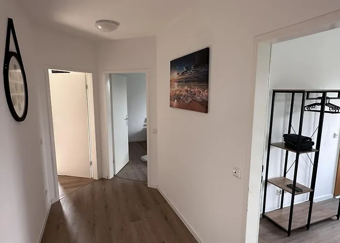 9 Min To Dus Airport & 17 Min To Dus Messe