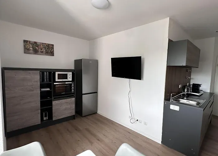 9 Min To Dus Airport & 17 Min To Dus Messe Apartamento Duisburgo