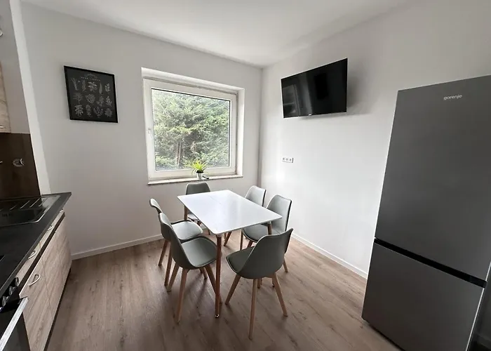 Apartamento 9 Min To Dus Airport & 17 Min To Dus Messe