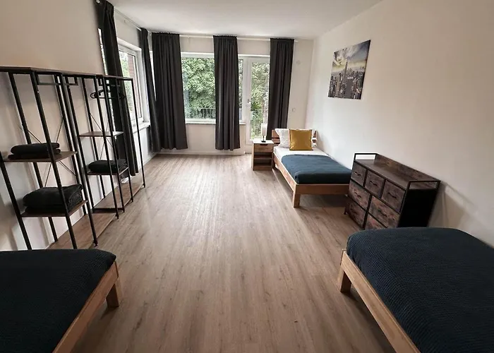 9 Min To Dus Airport & 17 Min To Dus Messe 3* 杜伊斯堡